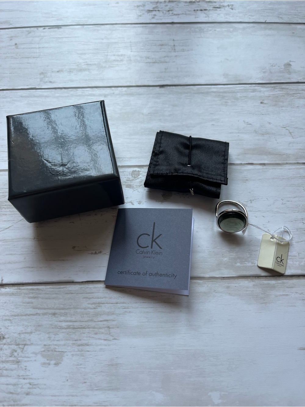Calvin Klein silver Ring With Smokey Grey Stone Size 8.5 - Picture 10 of 12